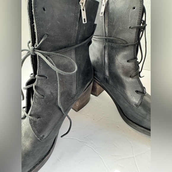 Ugg Oriana Boot women 9.5 - Picture 9 of 10